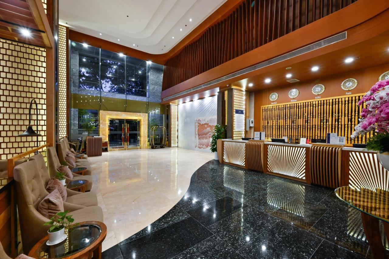 Muong Thanh Grand Saigon Centre Hotel Ho Chi Minh City Exterior photo